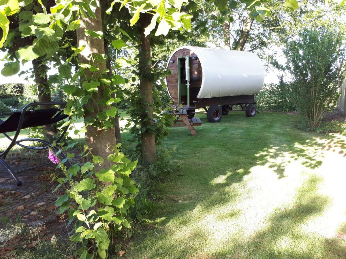 Irish Bowtop op het platteland van Huize Ouwervelden Wouwsche Plantage Buitenkant foto