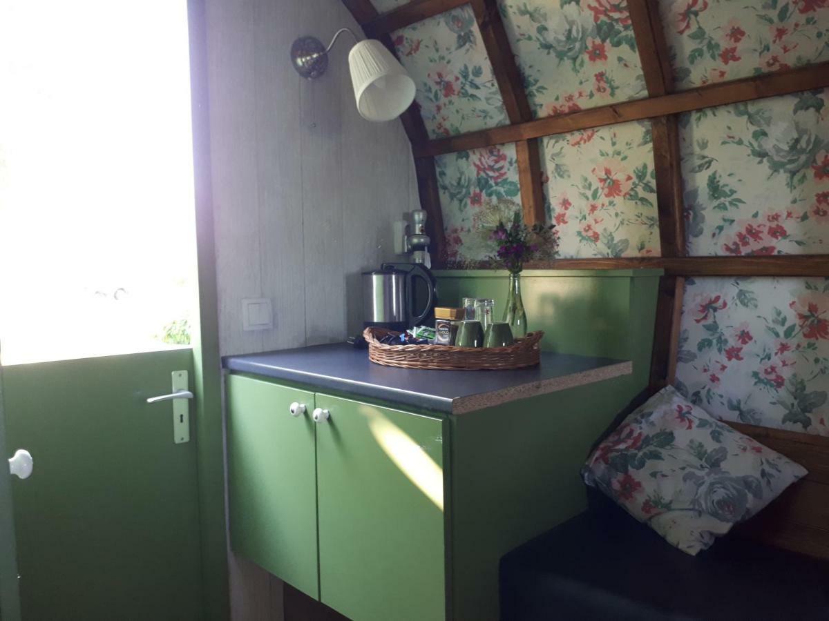 Irish Bowtop op het platteland van Huize Ouwervelden Wouwsche Plantage Buitenkant foto