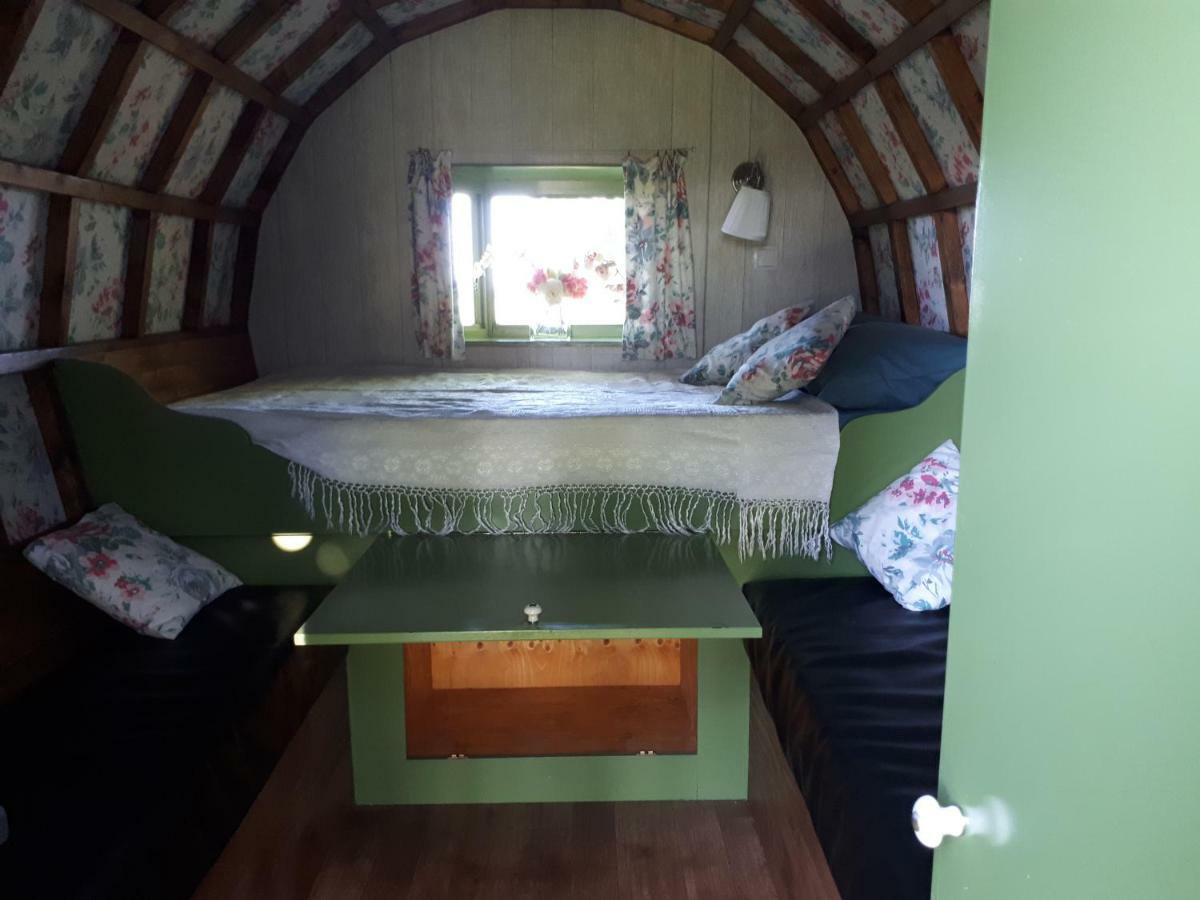 Irish Bowtop op het platteland van Huize Ouwervelden Wouwsche Plantage Buitenkant foto
